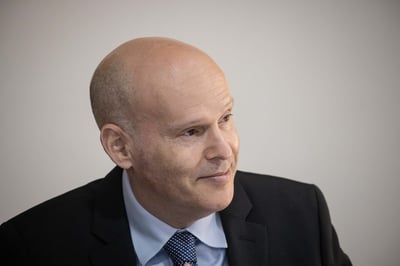 המערכת הפוליטית נגד פרקליט המדינה: "סנגור השטן"