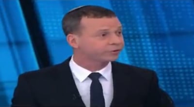עמית סגל קורע את הח"כ מיש עתיד. צפו