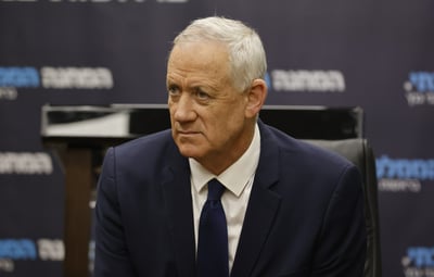 גנץ יגיע להפגנה במוצ"ש: "ניאבק באמצעים החוקיים"