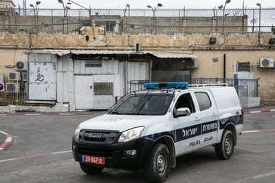 אחרי שביקר משפחת מחבל: השייח המסית נלקח לחקירה