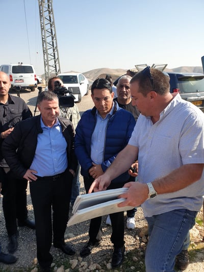 ח"כים מהליכוד בחאן אל אחמר: "לפנות באופן מיידי"