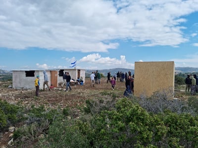 שוב: ממשלת הימין מפנה מאחז ביו"ש