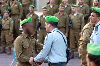 מרגש: צל"ש פיקוד הדרום הוענק לקשר של בר פלח הי'ד