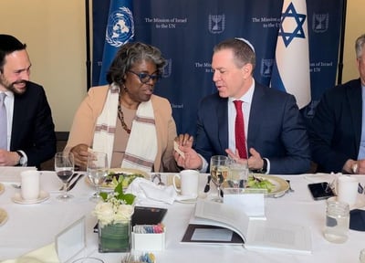 לקראת החג: ארדן ערך סדר פסח לשגרירי האו"ם • צפו