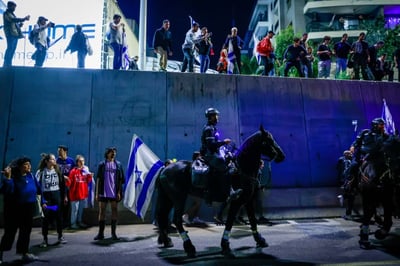 אחרי הסערה: הפרש שתועד מכה מפגינה נחקר במח"ש