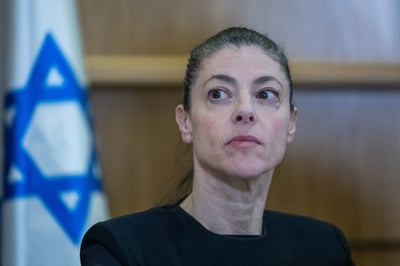 באופוזיציה מגיבים לאשפוזו של נתניהו בבית החולים
