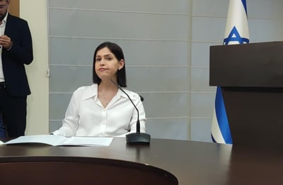 אלהרר: "הקואליציה לוקחת את האזרחים כבני ערובה"