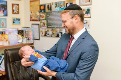 "אתם לא לבד": מיומנו של רב במכון פוע"ה