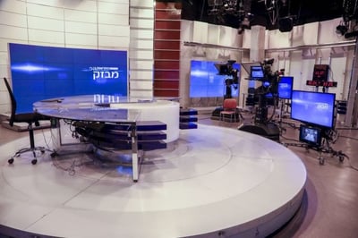 אולפן חדשות 12