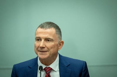 יולי אדלשטיין רומז לעתידו של נתניהו