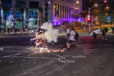 פציעת השוטר: "ננהג באפס סובלנות כלפי פורעי החוק"