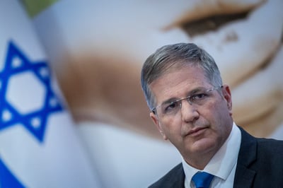 צהוב או לבן? שר החינוך על צבע החולצה ב-1 בספטמבר