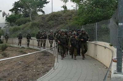 צנחנים מטהרים את שדרות (דובר צה"ל)