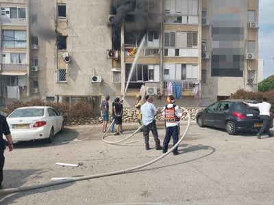 אזעקות באשקלון ואשדוד, דיווחים על פגיעות ישירות
