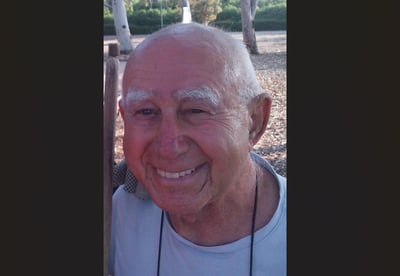 פס קול נוסטלגי: נסים קיוויתי חוגג 97