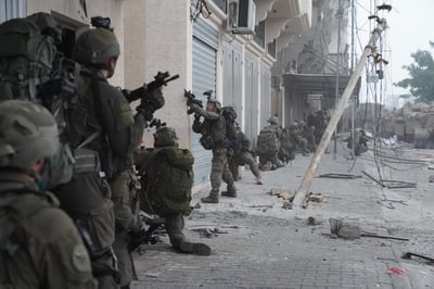 הותר לפרסום: כוחות דובדבן לוחמים בלב חאן יונס | צפו