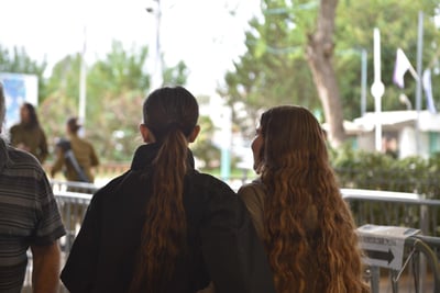 לראשונה: 2 בנות עברו את המיונים ליחידה 669