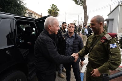 בזמן מלחמה: הפריט ברכב של גלנט שמסביר הכל?