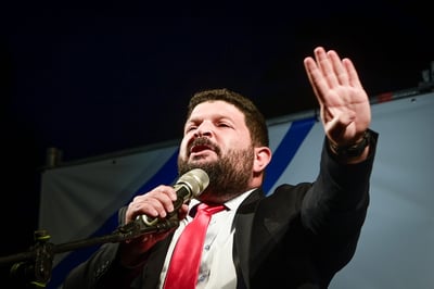 אחרי החקירה המפתיעה: אלמוג כהן בתגובה ראשונה