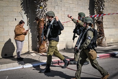 לוחמי מג"ב פשטו על ביתו של המחבל מהפיגוע בחיפה