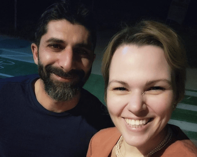 מזל טוב: הסופרת והמנחה הסרוגה התחתנה בגיל 39