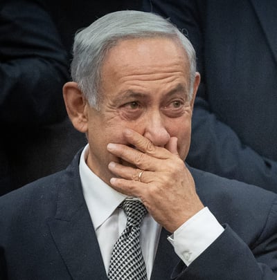 ההודעה המוזרה של לשכת נתניהו לגנץ ואיזנקוט