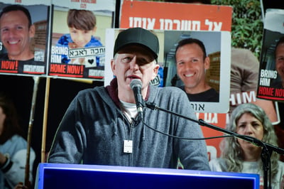 השחקן נגד ביידן: "לא אצביע לך, בוגד בישראל"