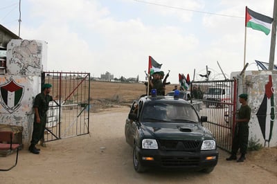 צה"ל השתלט על ציר פילדלפי: 20 מנהרות אותרו