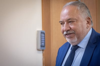 סקר מנדטים: ליברמן בשיא של 15 שנים