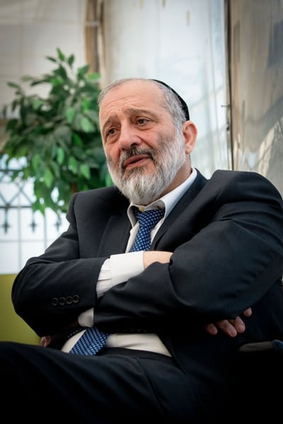 נתניהו בצרות: ההחלטה של אריה דרעי בנוגע לממשלה