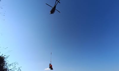 תיעוד: נתקעו בהרי ירושלים וחולצו על ידי מסוק