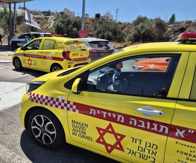 בוקר של תאונות דרכים: שני צעירים נפצעו קשה בלקיה ובנס ציונה