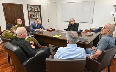 ערב החג: נתניהו וראשי מערכת הביטחון בהתייעצות