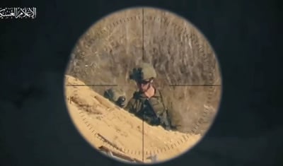 צלף חמאס תיעד ירי בחייל שנפל; האמת שונה לחלוטין