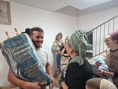 במלאות שלושים לנפילתו: ספר תורה הוכנס לזכר הראל אטינגר