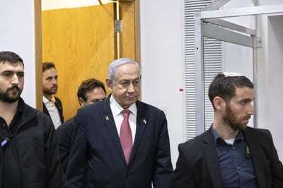 השופטים דחו את בקשת נתניהו: העדות מחר תתקיים כסדרה