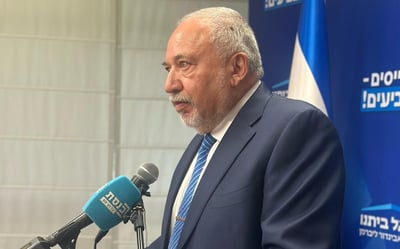 שאלנו את ליברמן: האם הוא יסכים לשבת עם החרדים בממשלה?