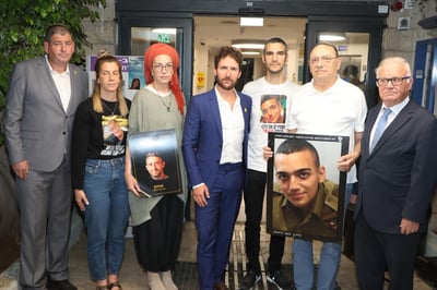 דוד החטוף: איך נוכל לשבת סביב שולחן החג ולספר ביציאת מצרים?