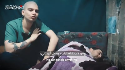 המשפחות התירו את פרסום הסרטון של שני החטופים