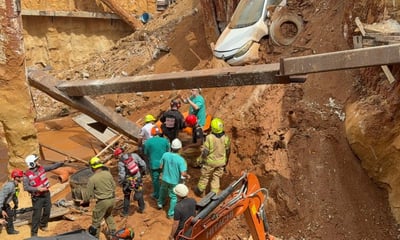 מבנה קרס באתר בנייה ברמת גן: פועל בניין נלכד תחת ההריסות