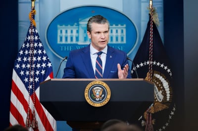 מזכיר ההגנה האמריקני: "השמדנו את תכנית הגרעין של איראן"