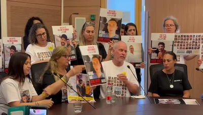 קית' סגל בעדות מהשבי: "כיוונו אקדח לראש, אמרו שיהרגו אותנו"