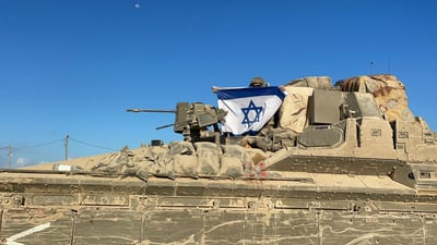 צה"ל נערך לשחרור החטופים: "לא סיימנו עד שנחבק את אנשינו".צפו