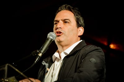 עמית בכר