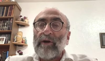 העיתונאי החרדי תוקף: צריך למחוק שורה מהמנון המדינה
