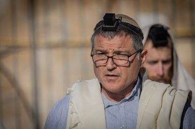מי מפחד מדוד זיני? האיש שבא לנער את השב"כ. צפו