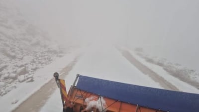 הסופה "ביירון" הגיעה לחרמון: שלג החל לרדת בפסגת ההר