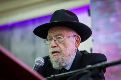 הרב דוב ליאור