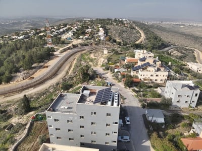 הבניין הפלסטיני שנבנה על סלעית