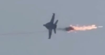 פגיעת טיל במטוס קרב F18